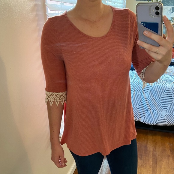 ❌SOLD❌ ModCloth Lace Sleeve Knit Blouse - Picture 3 of 3
